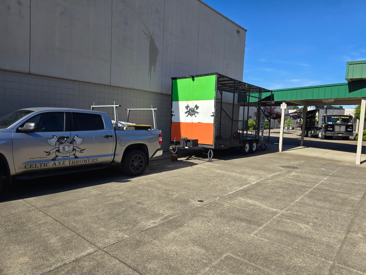 Large group axe throwing event